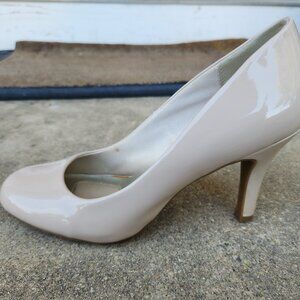 Patent nude heels